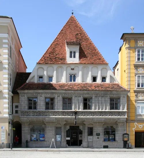 Bummerlhaus in Steyr, stop 4 on the self-guided walking tour