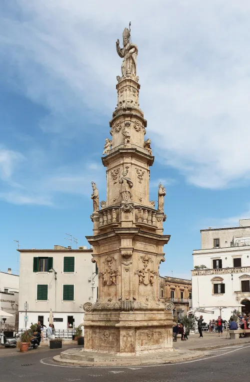 Colonna di Sant'Oronzo in Ostuni, stop 6 on the self-guided walking tour
