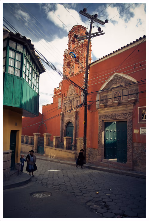 museo-y-convento-de-santa-teresa (Iglesia – Convento y Museo de Santa Teresa) in Potosí, Station 6 auf dem Stadtrundgang auf eigene Faust