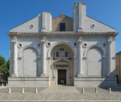Tempio Malatestiano in Rimini, stop 2 on the self-guided walking tour