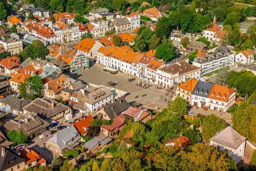 Marktplatz in Kazimierz Dolny, stop 1 on the self-guided walking tour