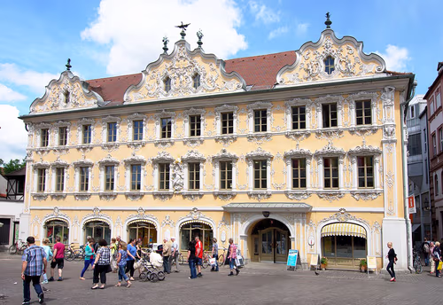 Falkenhaus in Würzburg, Station 10 auf dem selbstgeführten Stadtrundgang