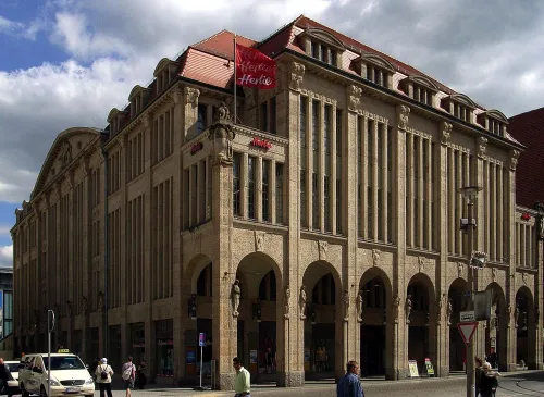 Görlitzer Kaufhaus (Jugendstil-Warenhaus) in Gorlitz, stop 11 on the self-guided walking tour