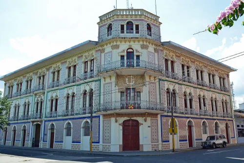 Ex Hotel Palace i Iquitos, stop 3 på den selvguidede vandretur