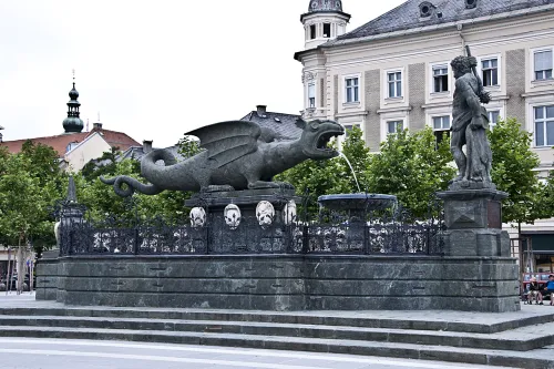 Lindwurm Fountain in Klagenfurt, stop 1 on the self-guided walking tour