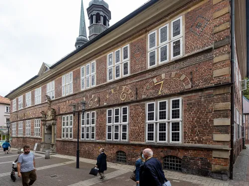 Altes Rathaus in Stade, stop 6 on the self-guided walking tour