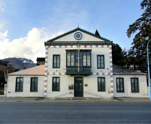 Ex Casa de Gobierno en Ushuaia, parada 5 de la visita a pie autoguiada