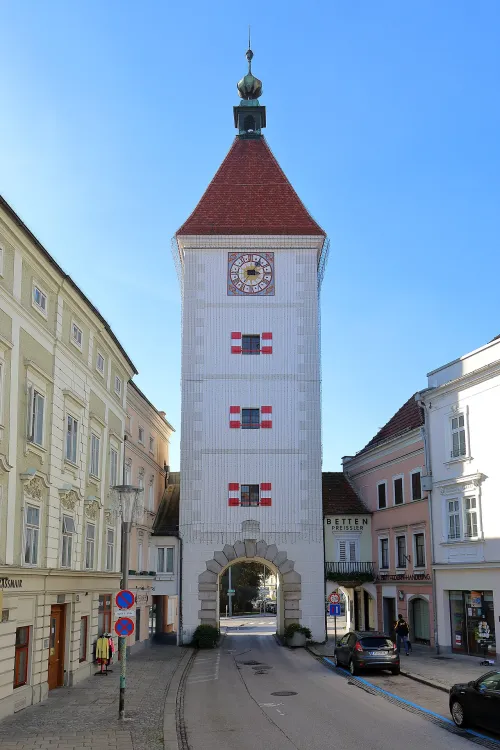 Ledererturm in Wels, stop 1 on the self-guided walking tour