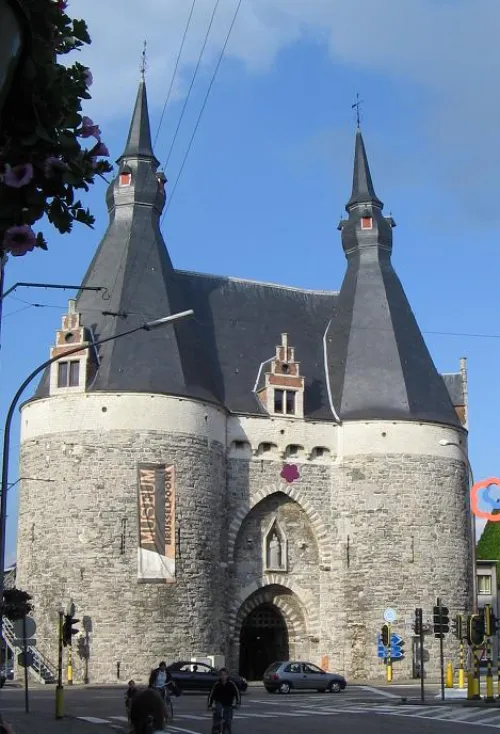 Brusselpoort in Mecheln, stop 2 on the self-guided walking tour