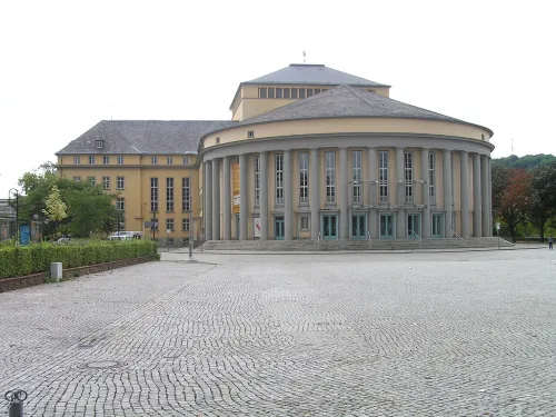 Saarländisches Staatstheater in Saarbrücken, Station 8 auf dem selbstgeführten Stadtrundgang