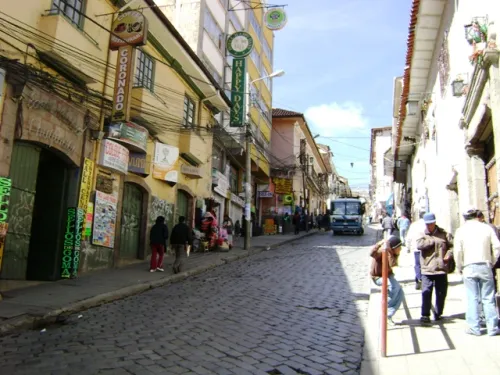 Calle Sagárnaga in La Paz, Station 5 auf dem Stadtrundgang auf eigene Faust