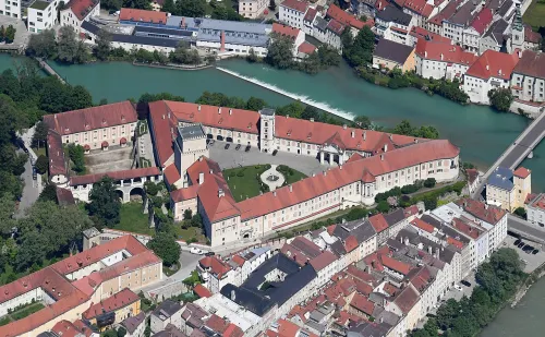 Schloss Lamberg in Steyr, stop 9 on the self-guided walking tour