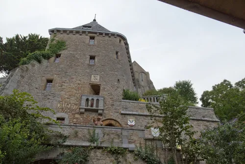 Logis Tiphaine in Mont Saint Michel, stop 3 on the self-guided walking tour