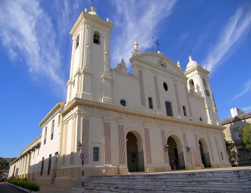 Catedral Metropolitana de Asunción, parada 9 de la visita a pie autoguiada