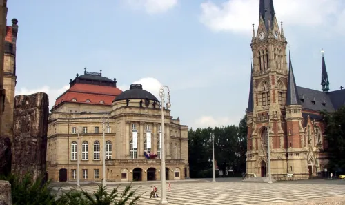 Theaterplatz (Opera & Kunstsammlungen) in Chemnitz, stop 7 on the self-guided walking tour