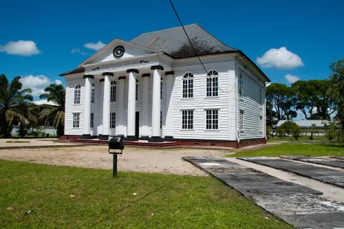 Synagoge Neveh Shalom in Paramaribo, Station 5 auf dem selbstgeführten Stadtrundgang