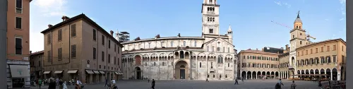 Piazza Grande in Modena, stop 4 on the self-guided walking tour