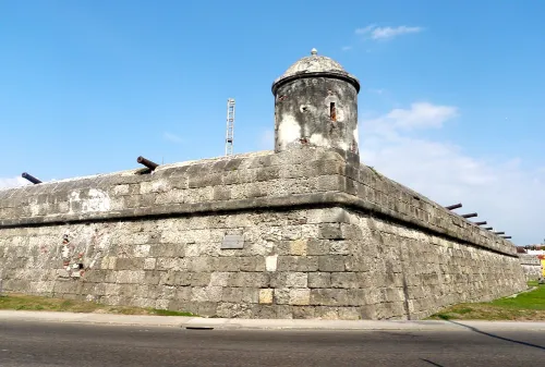 Baluarte de Santo Domingo i Cartagena de Indias, stopp 8 på den självguidade promenadturen