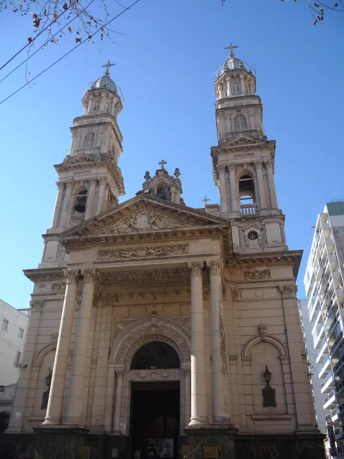 Basílica catedral de Nuestra Señora del Rosario, parada 9 de la visita a pie autoguiada