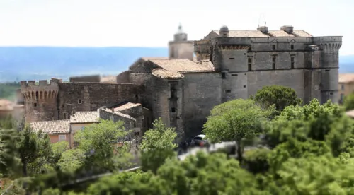 Château de Gordes, stop 3 on the self-guided walking tour