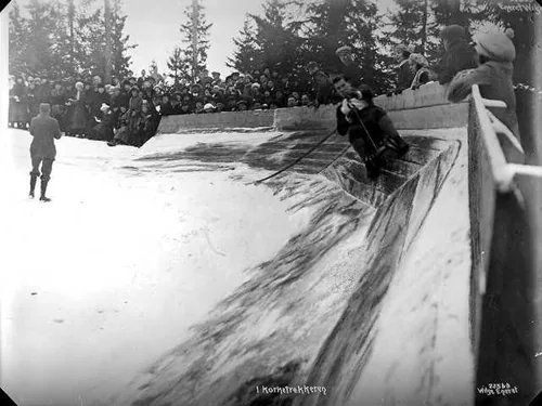 Korketrekkeren toboggan run