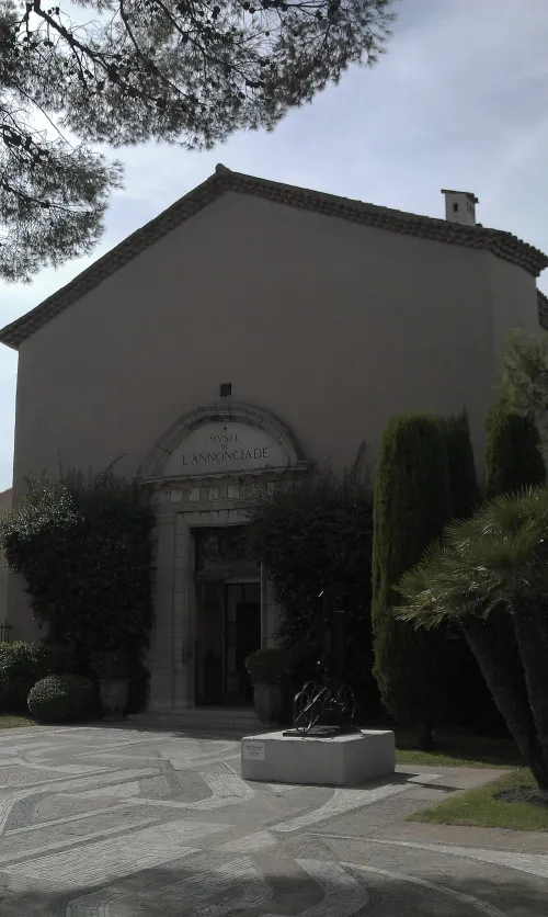 Musee de l'Annonciade in Saint Tropez, stop 7 on the self-guided walking tour