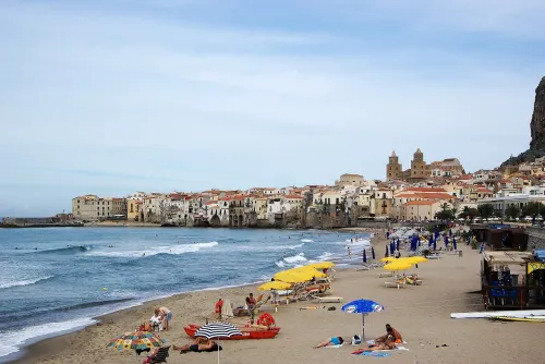 Spiaggia di Cefalù in Cefalu, stop 5 on the self-guided walking tour