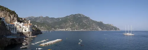 Porto di Amalfi, stop 1 on the self-guided walking tour