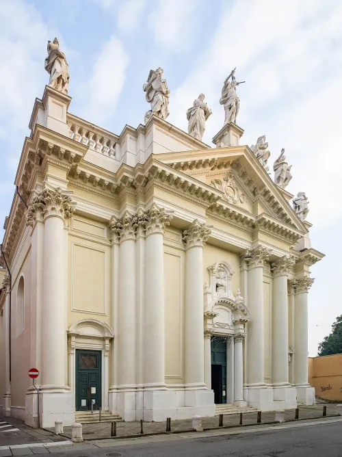 Saints Nazarius and Celsus Church in Brescia, stop 10 on the self-guided walking tour