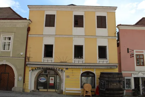 Rathausplatz Melk, stop 3 on the self-guided walking tour