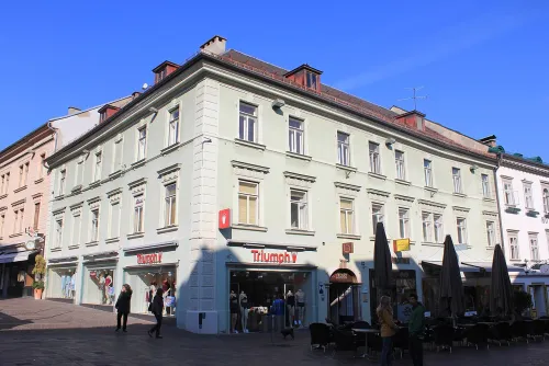 Hauptplatz Villach, stop 1 on the self-guided walking tour