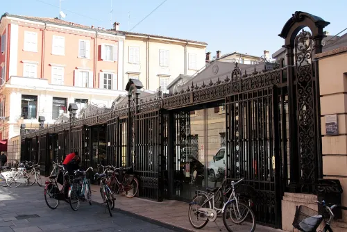 Mercato Albinelli in Modena, stop 5 on the self-guided walking tour