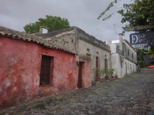 Calle de los Suspiros i Colonia del Sacramento, stop 8 på den selvguidede vandretur