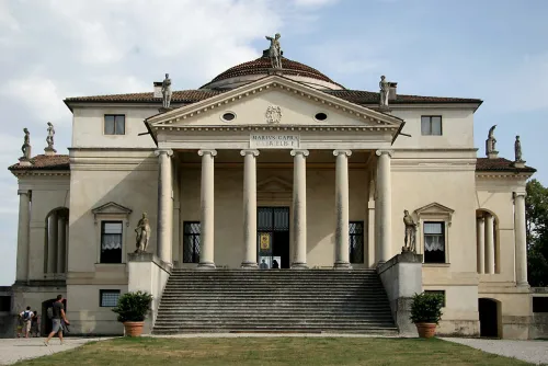 Villa Capra La Rotonda in Vicenza, stop 10 on the self-guided walking tour