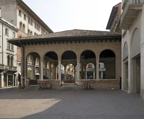 Loggia dei Cavalieri in Treviso, stop 3 on the self-guided walking tour