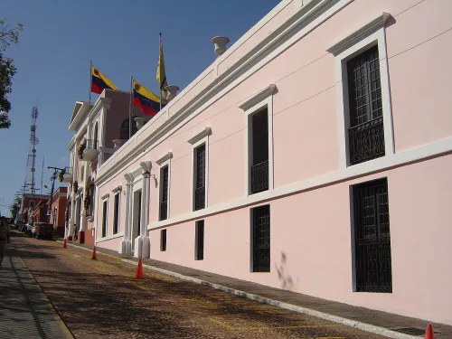 Casa del Congreso de Angostura a Ciudad Bolívar, tappa 1 della visita a piedi autoguidata