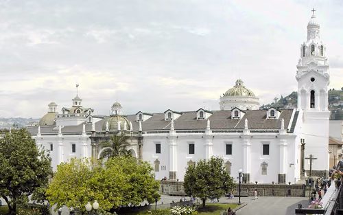 Catedral Metropolitana de Quito in Quito, Station 7 auf dem Stadtrundgang auf eigene Faust