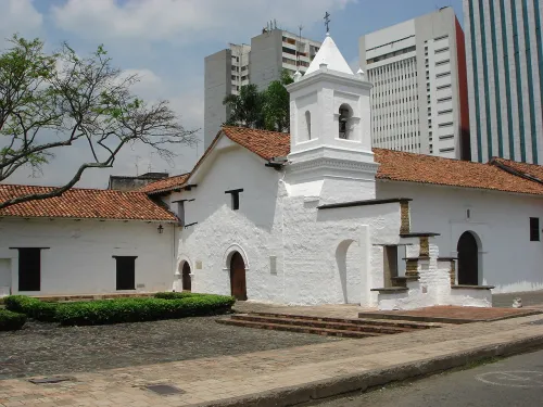Iglesia y Museo La Merced in Cali, Station 3 auf dem selbstgeführten Stadtrundgang