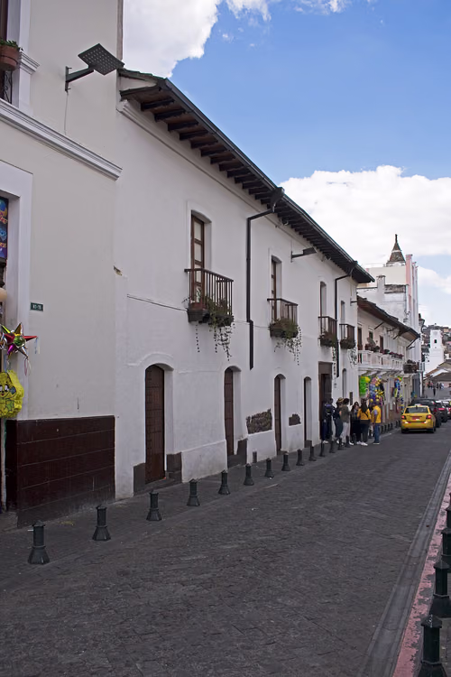 Museo Casa del Alabado (Museo de Arte Precolombino Casa del Alabado) in Quito, Station 9 auf dem Stadtrundgang auf eigene Faust