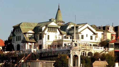Palacio Baburizza i Valparaíso, stop 5 på den selvguidede vandretur