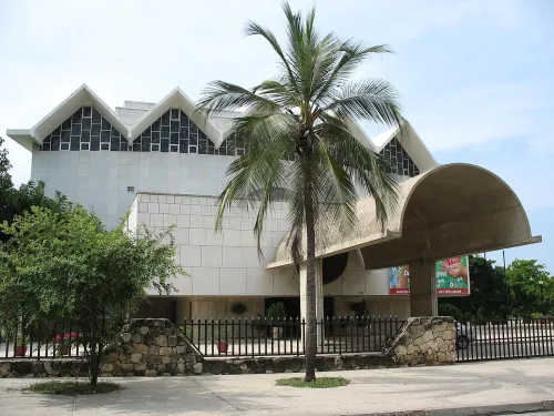 Teatro Amira de la Rosa i Barranquilla, stop 3 på den selvguidede vandretur
