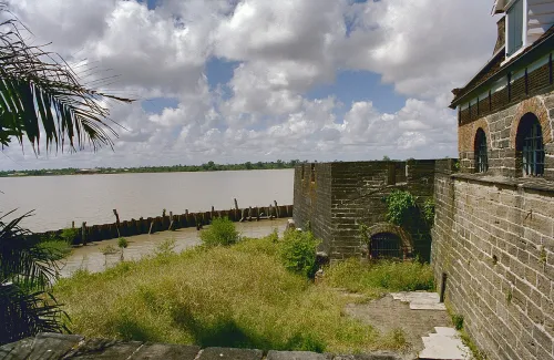 Fort Zeelandia in Paramaribo, Station 1 auf dem selbstgeführten Stadtrundgang