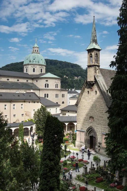 Abadia de São Pedro (Stift Sankt Peter) em Salzburgo, paragem 8 do passeio a pé autoguiado