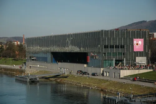 Lentos Art Museum in Linz, stop 7 on the self-guided walking tour