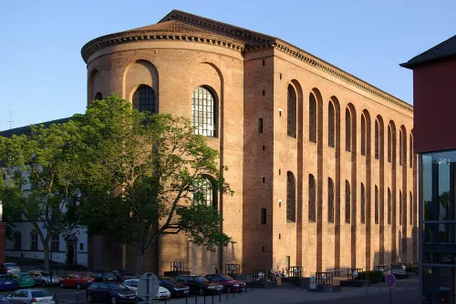 Konstantinbasilika in Trier, stop 4 on the self-guided walking tour