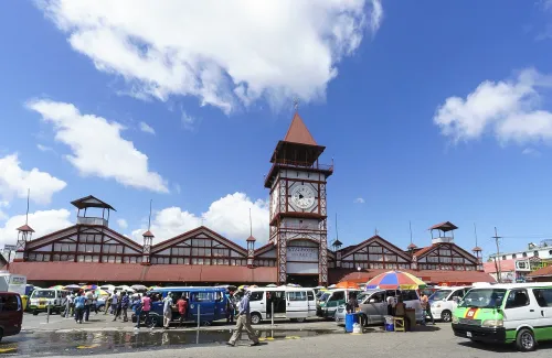 stabroek-market en Georgetown, parada 1 de la visita a pie autoguiada