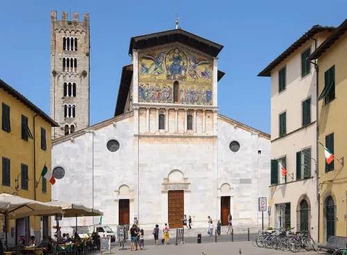 Basilica di San Frediano in Lucca, stop 7 on the self-guided walking tour
