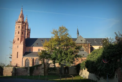 Liebfrauenkirche in Worms, stop 5 on the self-guided walking tour