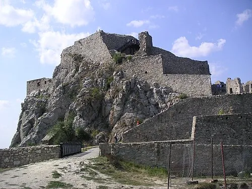Devin Castle