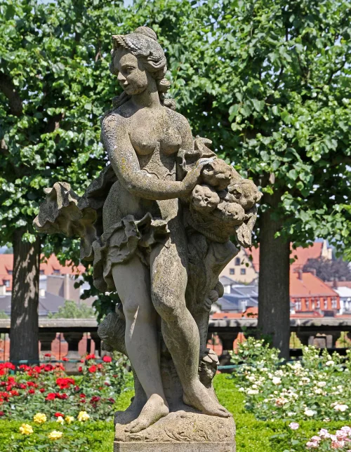 Rosengarten der Neuen Residenz in Bamberg, stop 9 on the self-guided walking tour